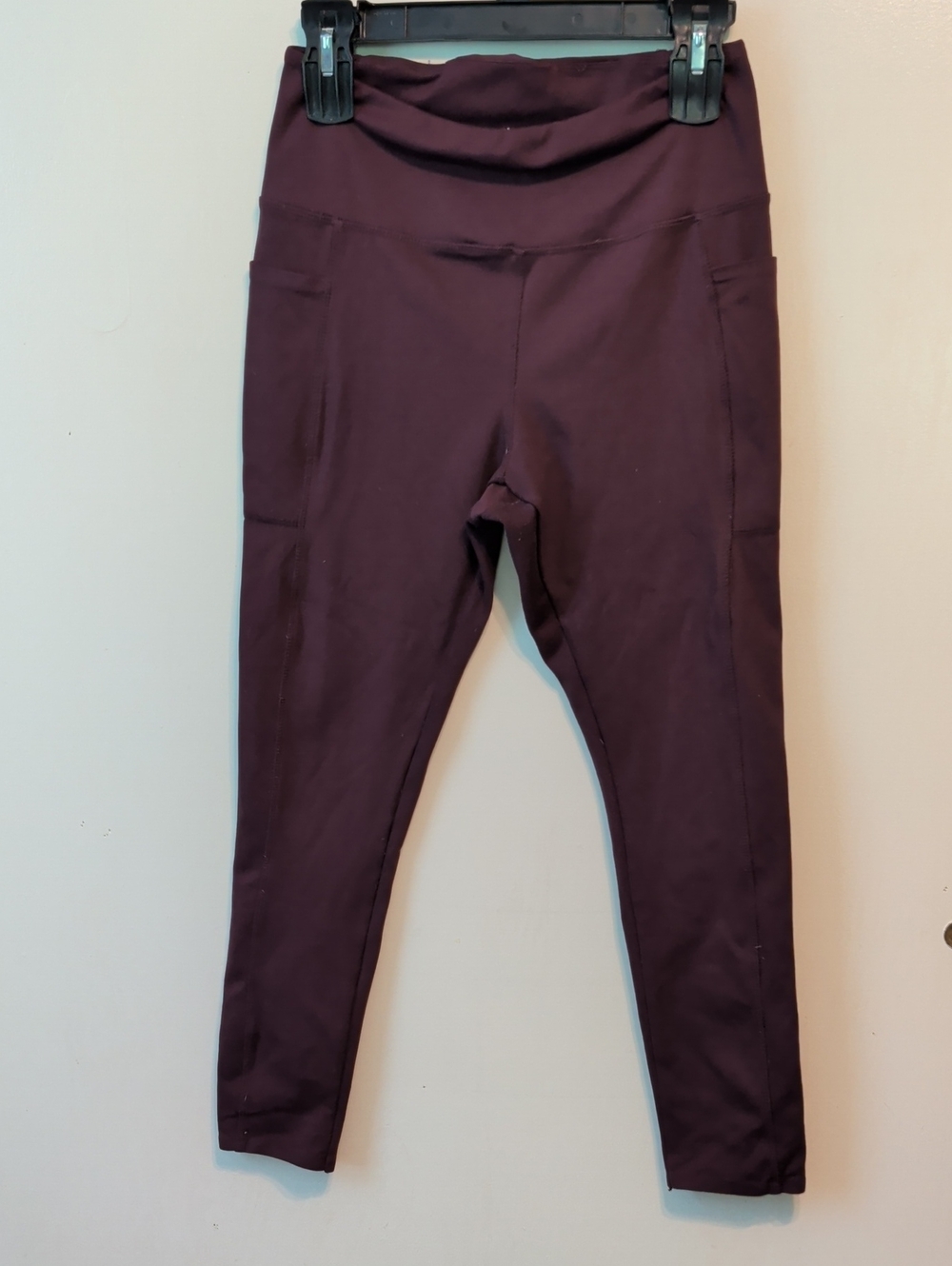 Danskin Plum Active Leggings with Side Pockets Medium